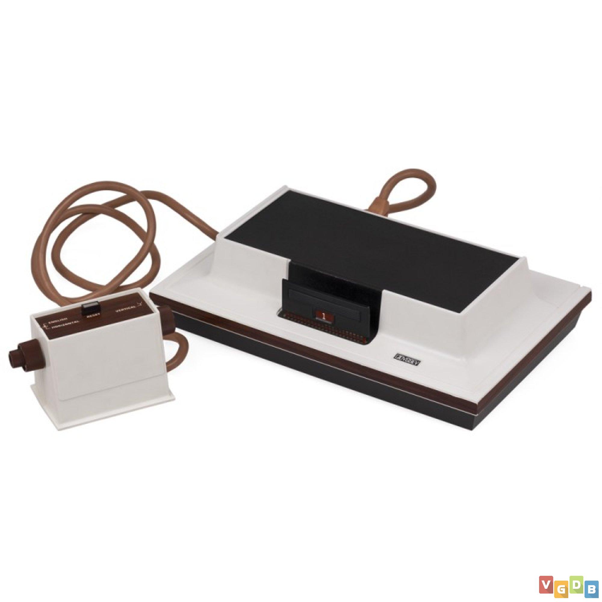 Первые игровые консоли. Игровая приставка Magnavox Odyssey. Консоль Magnavox Odyssey 1972. Первая игровая консоль Magnavox Odyssey. Игровая приставка Magnavox 1972.